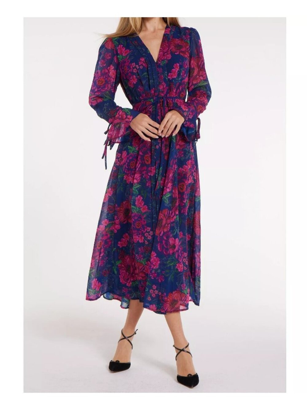 Hermoza Cristina Maxi Dress Velvet Petals Floral Print Size L NWT - Picture 2 of 6